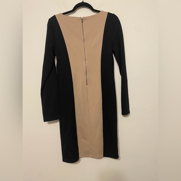 Alice + Olivia Amena Colorblock Dress - Picture 5 of 10